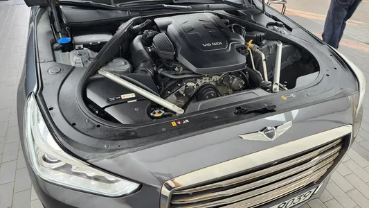 Genesis EQ900 3.8 GDI AWD 2016 6