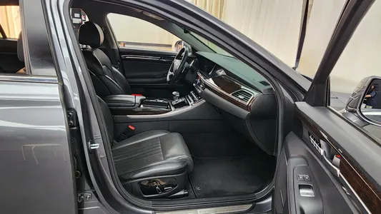 Genesis EQ900 3.8 GDI AWD 2016 11
