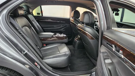 Genesis EQ900 3.8 GDI AWD 2016 12