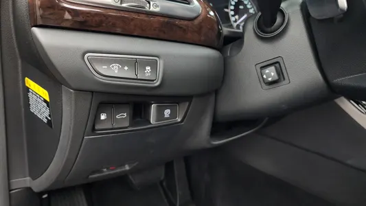 Genesis EQ900 3.8 GDI AWD 2016 18