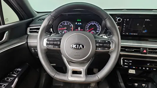 Kia K5 3 1.6 2020 14