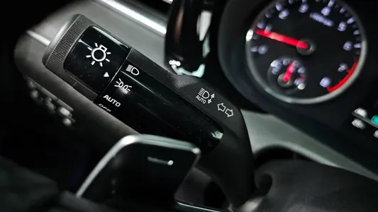 Kia K5 3 1.6 2020 18