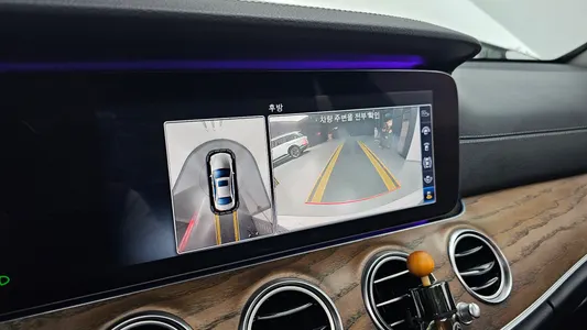 Mercedes-Benz E-Class W213 E300 2018 15