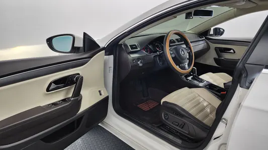 Volkswagen CC 2.0 TDI 4 2014 10