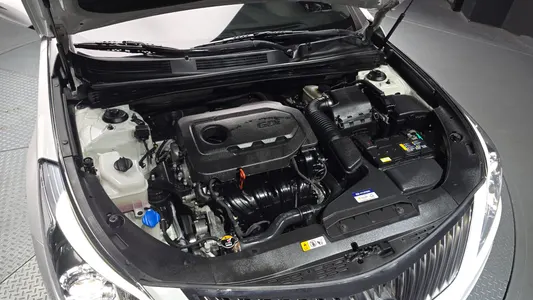 Hyundai Grandeur HG HG240 2016 6