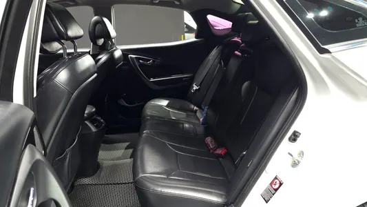 Hyundai Grandeur HG HG240 2016 12