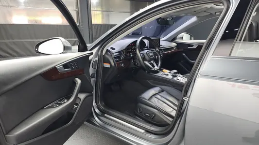 Audi A4 (B9) 45 TFSI 2016 10