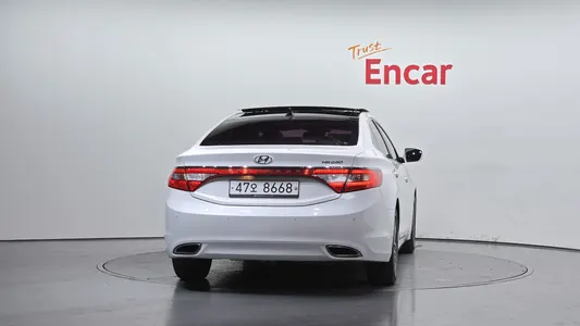 Hyundai Grandeur HG HG240 2014 4