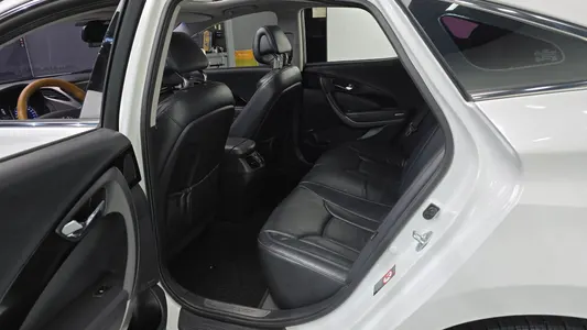 Hyundai Grandeur HG HG240 2014 11