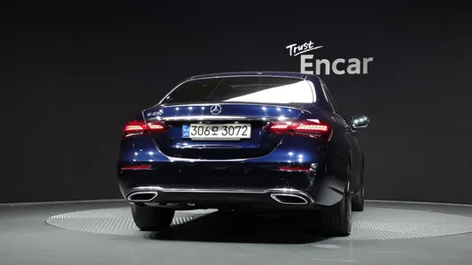Mercedes-Benz E-Class W213 E250 2021 4
