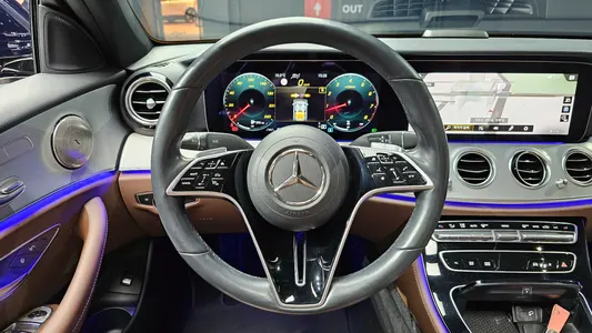 Mercedes-Benz E-Class W213 E250 2021 13