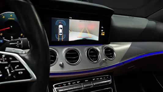 Mercedes-Benz E-Class W213 E250 2021 15