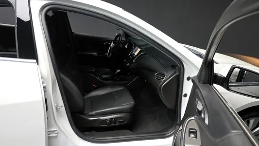 Chevrolet 말리부 2.0 LT 2021 11