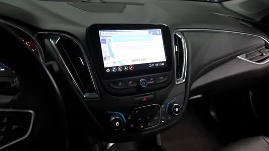 Chevrolet 말리부 2.0 LT 2021 15