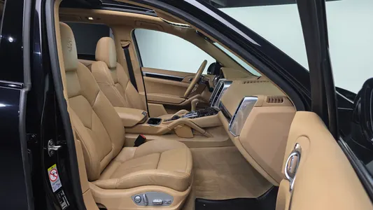 Porsche 카이엔 3.0 2017 10