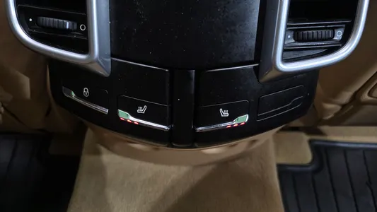 Porsche 카이엔 3.0 2017 17