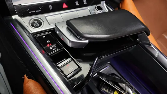 Audi e- 55 2021 9