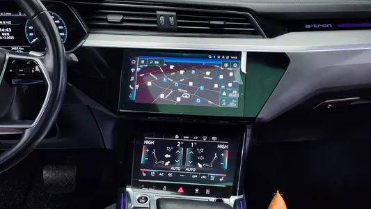 Audi e- 55 2021 14