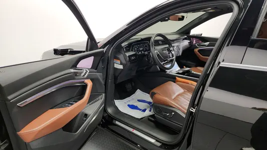 Audi e- 55 2021 10