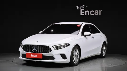 Mercedes-Benz A-Class W177 A220 2020