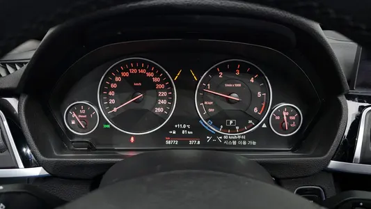 BMW 3 Series GT (F34) GT 320d xDrive 2017 8