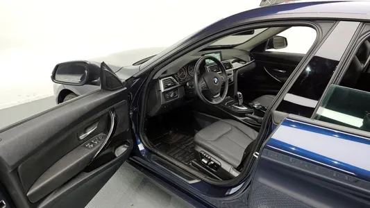 BMW 3 Series GT (F34) GT 320d xDrive 2017 11
