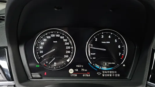 BMW X1 (F48) xDrive 20i xLine 2022 8