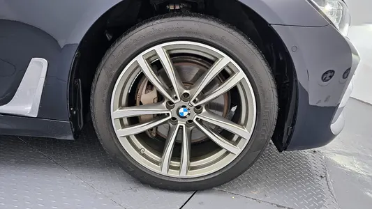 BMW 7 Series (G11) 740Li xDrive M 2017 5
