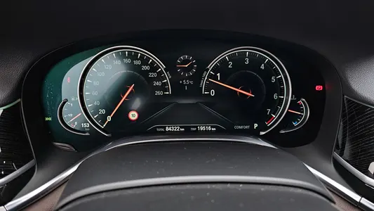 BMW 7 Series (G11) 740Li xDrive M 2017 8