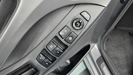 Hyundai 아반떼 1.6 VGT 2015 12