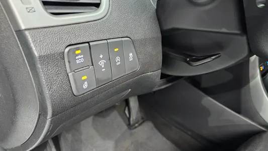Hyundai 아반떼 1.6 VGT 2015 13