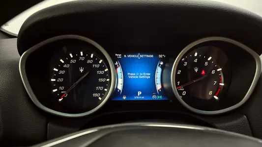 Maserati 기블리 3.0 2015 8