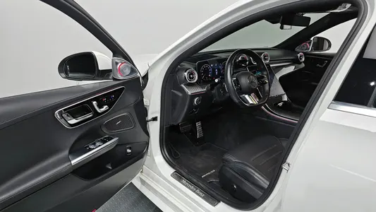 Mercedes-Benz C-Class W206 C300 AMG Line 2022 11