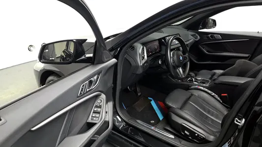 BMW 1 Series (F40) 120i M 2022 11