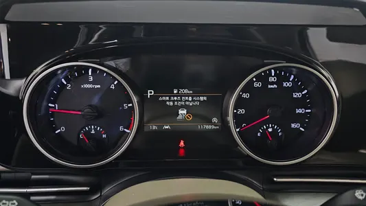 Kia Carnival 11 2020 8