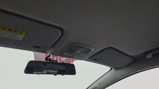 Kia 프라이드 5DR 1.4 MPI 2016 19
