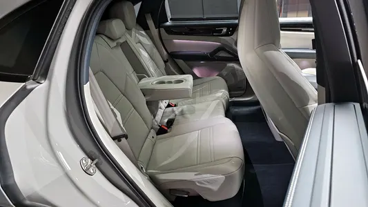 Porsche (PO536) 3.0 2021 12
