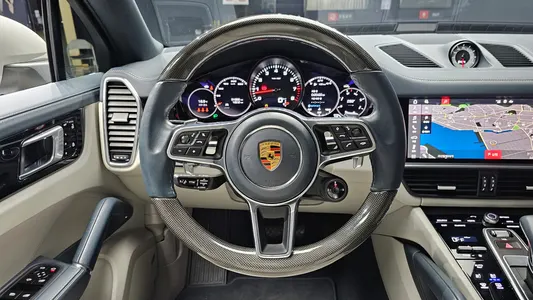Porsche (PO536) 3.0 2021 13