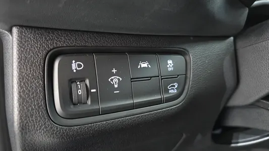Hyundai TM 2.0 2WD 2018 13