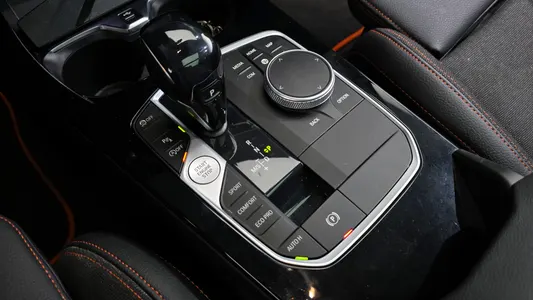 BMW 1 Series (F40) 118d 2021 9