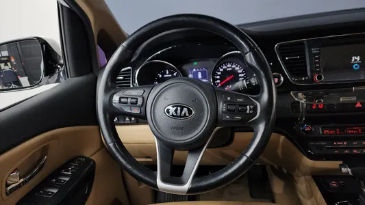 Kia 카니발 9 2017 13