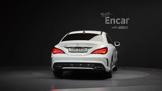Mercedes-Benz CLA-Class C117 CLA220 AMG Line 2018 4