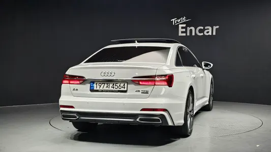 Audi A6 (C8) 45 TFSI 2022 4