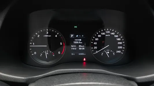 Hyundai Tucson 2.0 4WD 2015 8