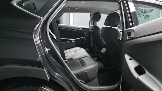 Hyundai Tucson 2.0 4WD 2015 12