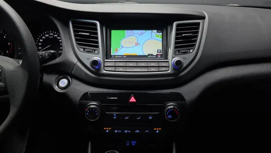 Hyundai Tucson 2.0 4WD 2015 14