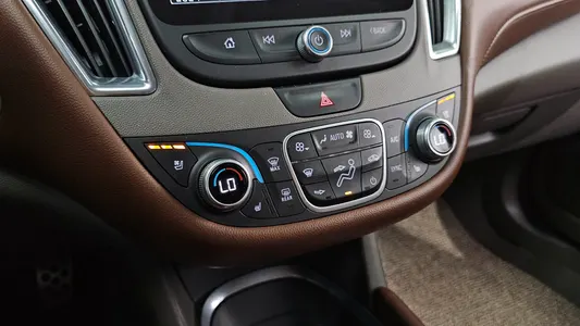 Chevrolet 말리부 2.0 LTZ 2016 19