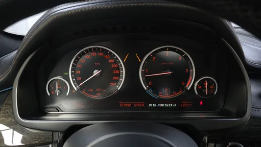 BMW X6 (F16) M50d 2015 8