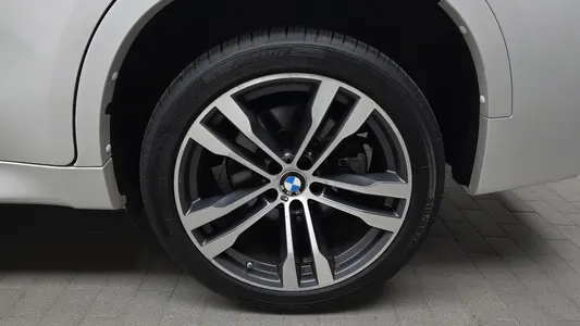 BMW X6 (F16) M50d 2015 21