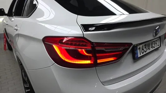BMW X6 (F16) M50d 2015 23